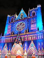 Lyon, Cathedrale Saint Jean, facade, (Fete des Lumieres 2008 de Lyon) (1)